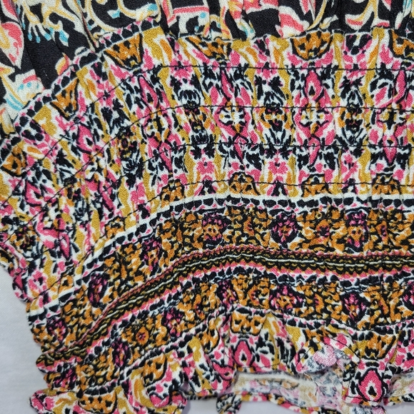 Rachel Zoe Smocked Floral Crop Top - Picture 3 of 5